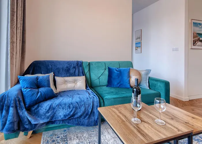 Amber With Parking By Rentujemy شقة *